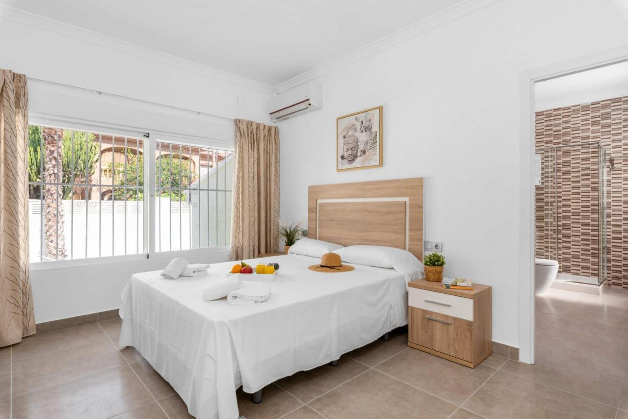 Villa Escriva - Plusholidays كاليبي المظهر الخارجي الصورة